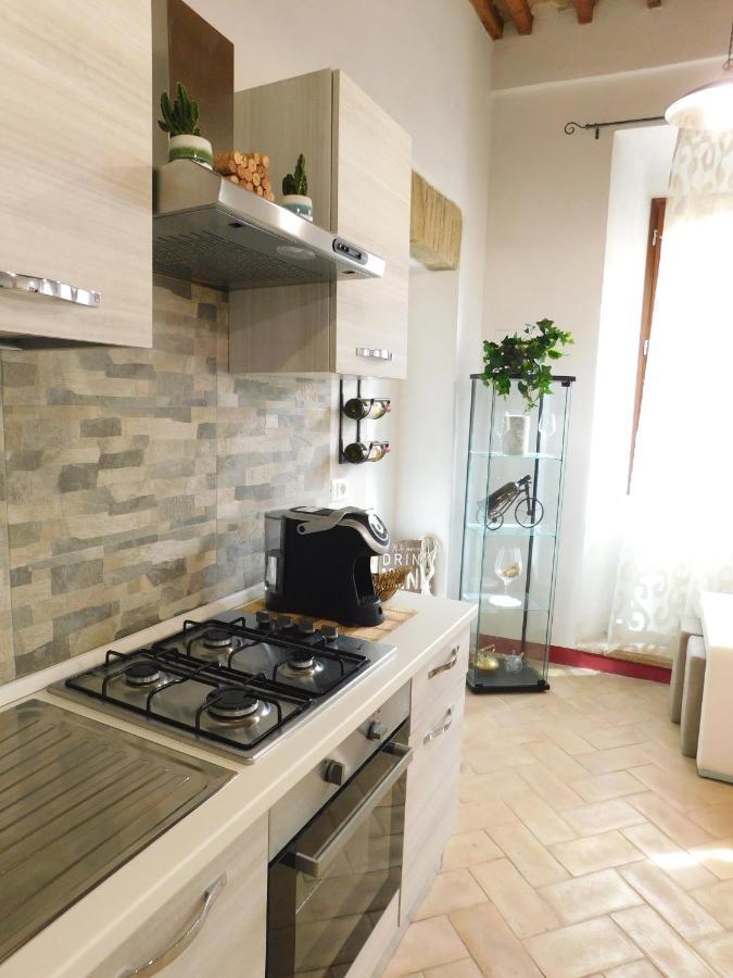 Otello Guest House 몬탈치노 외부 사진